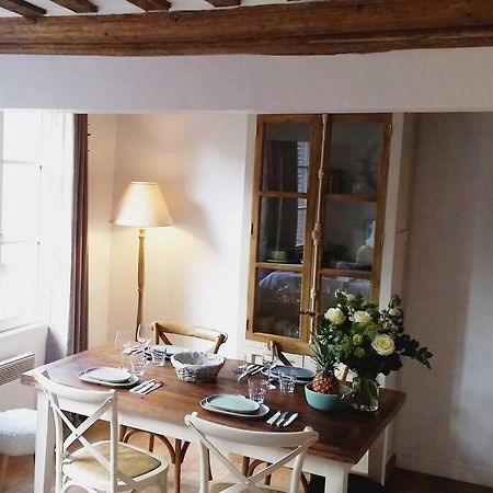 Une Pause Chez Julien, Appartement Lumineux Et Idealement Situe! Honfleur Exterior photo