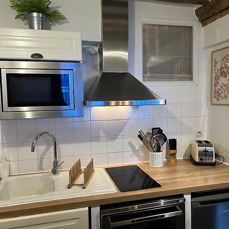 Une Pause Chez Julien, Appartement Lumineux Et Idealement Situe! Honfleur Exterior photo